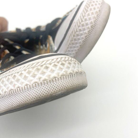 Converse Chuck Taylor All Star High x DC Comics Wonder Woman W6 M4 154900C Women - Picture 7 of 9